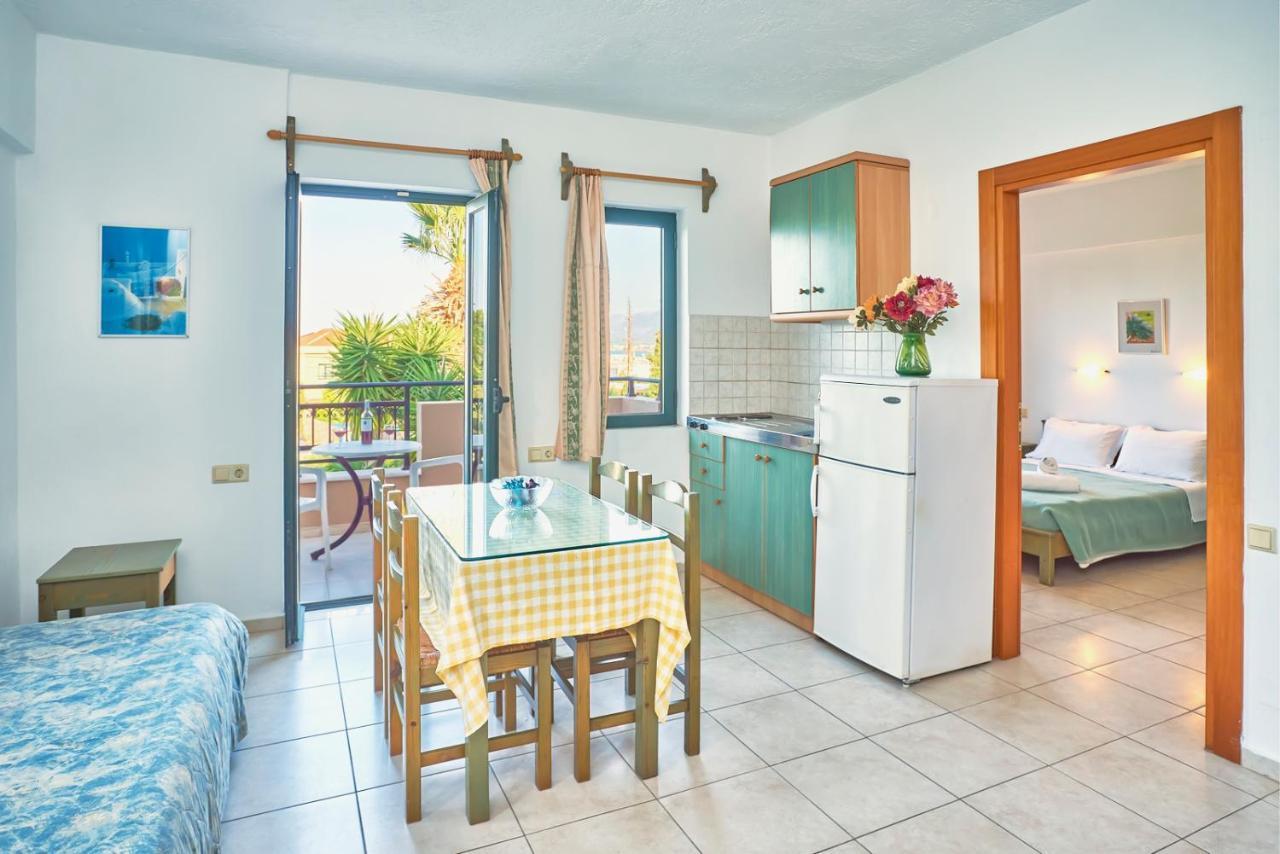 Dionysos Apartments & Studios Stalís Luaran gambar